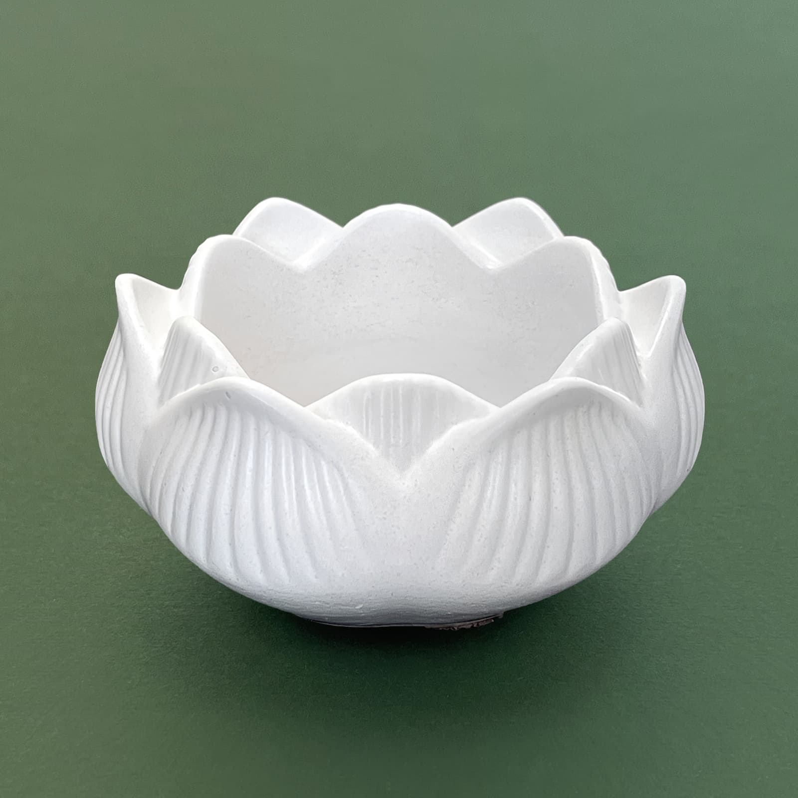 Кашпо Лотос Біле з Гіпсу